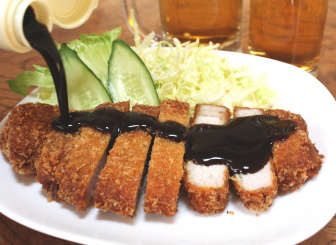 トンカツとトンカツソース